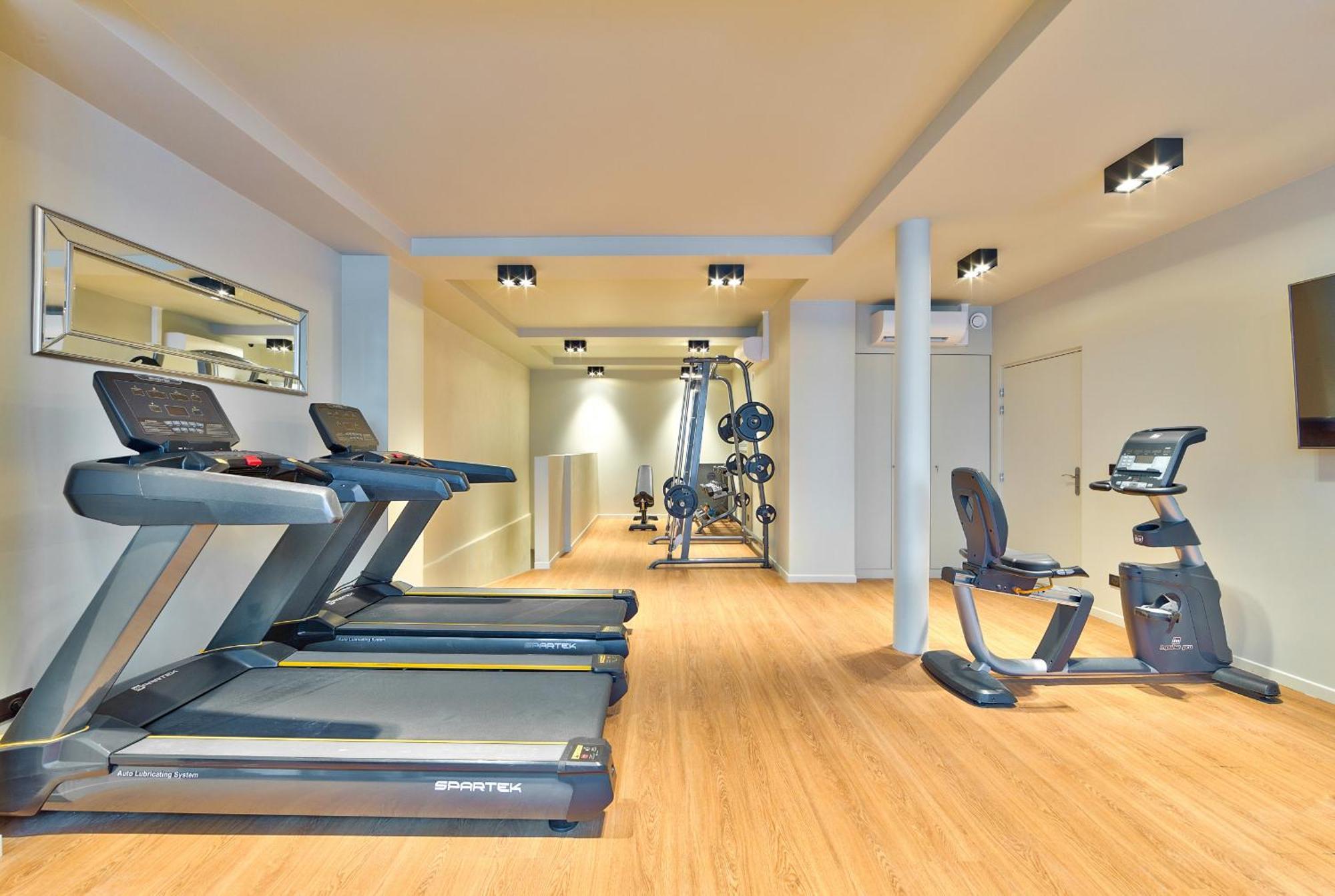Appartamento Urban Flat 02 - Beautiful 4 Bdr Flat In Heart Of Parigi