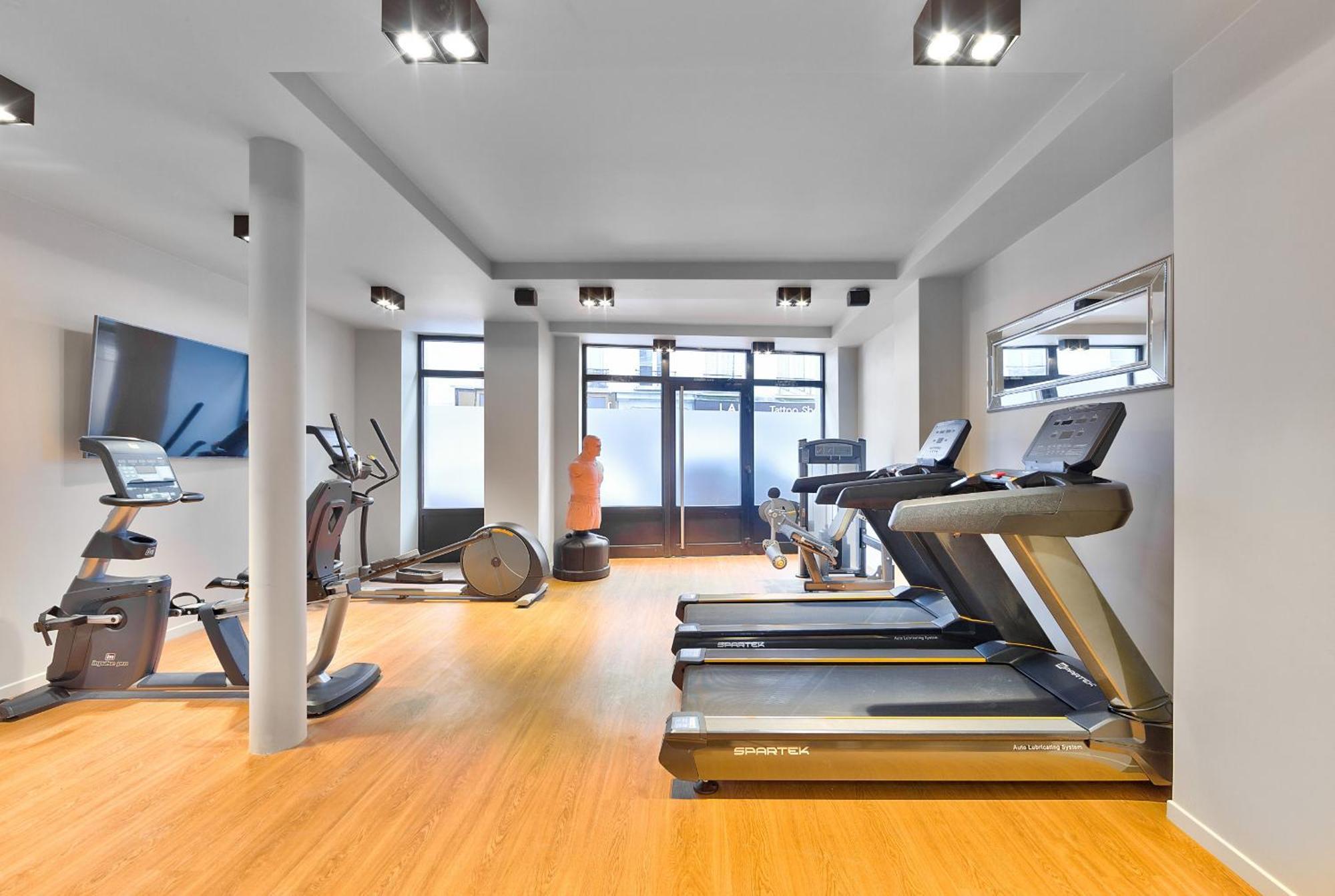 Urban Flat 02 - Beautiful 4 Bdr Flat In Heart Of Appartamento