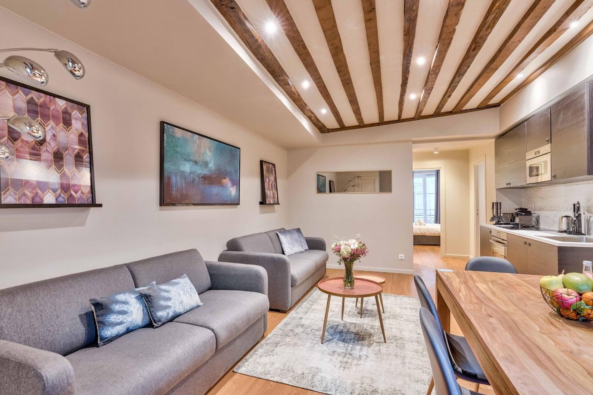 Urban Flat 02 - Beautiful 4 Bdr Flat In Heart Of Appartamento